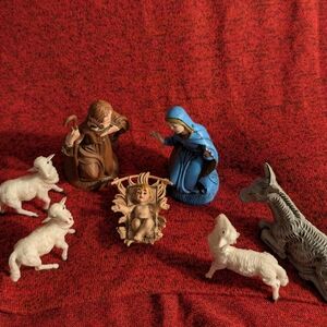 Vintage Italian Nativity 7-Piece Set - Holy Family & 4 Animals - Made in Italy